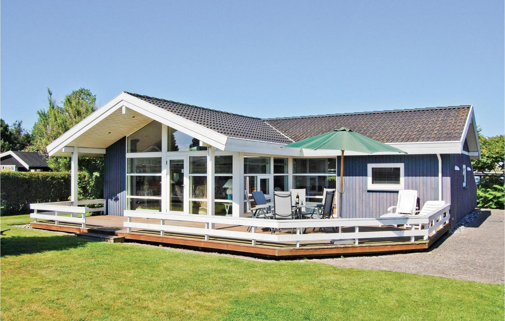 Awesome Home In Stroby With Wifi Dış mekan fotoğraf