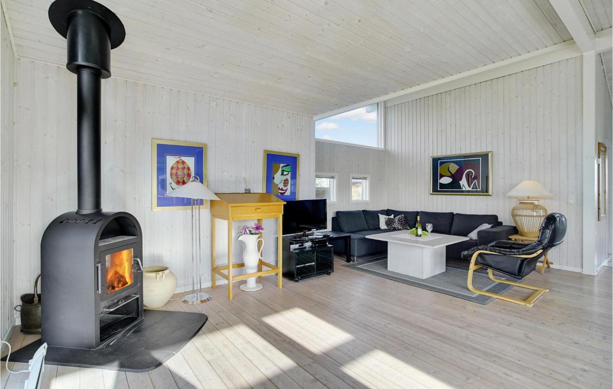 Awesome Home In Stroby With Wifi Dış mekan fotoğraf